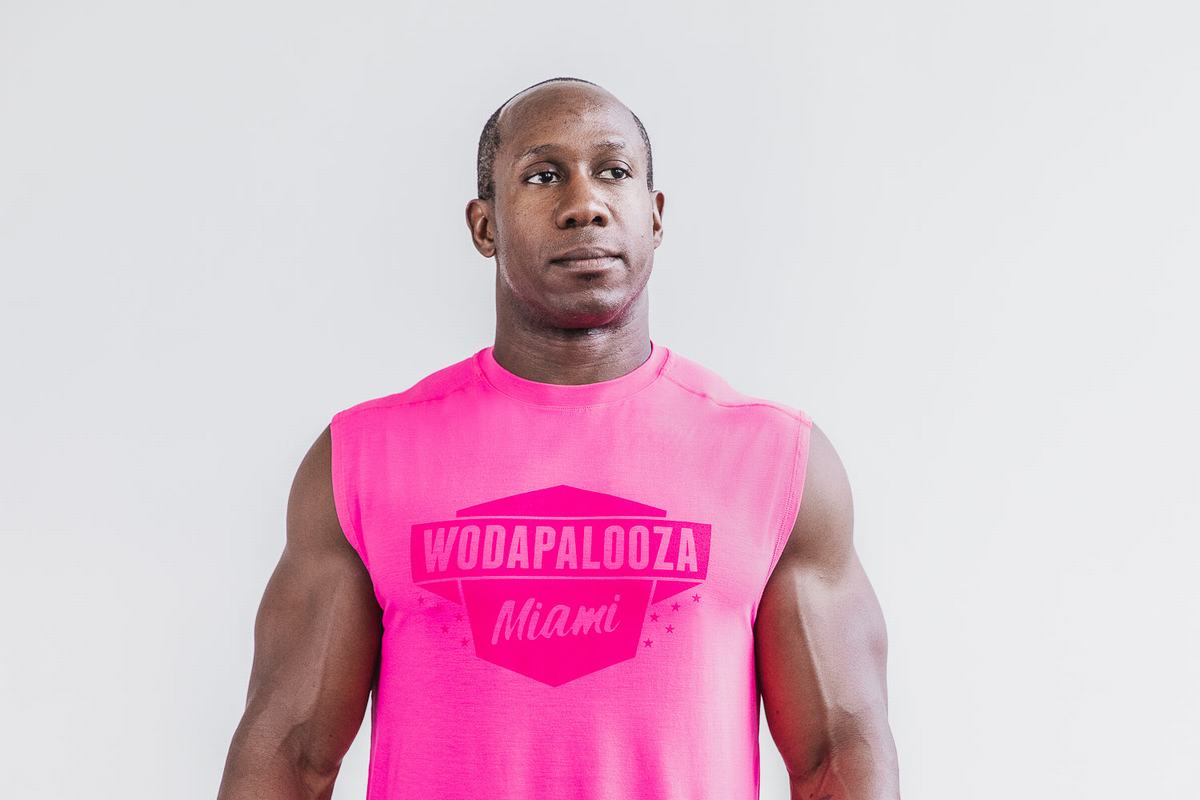 Nobull Wodapalooza Sleeveless Men\'s T Shirts Pink | Australia (DZ0762)